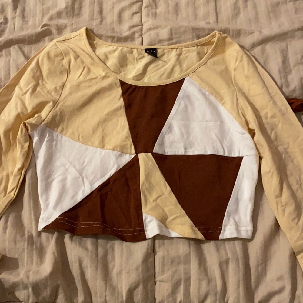 Long sleeve crop top